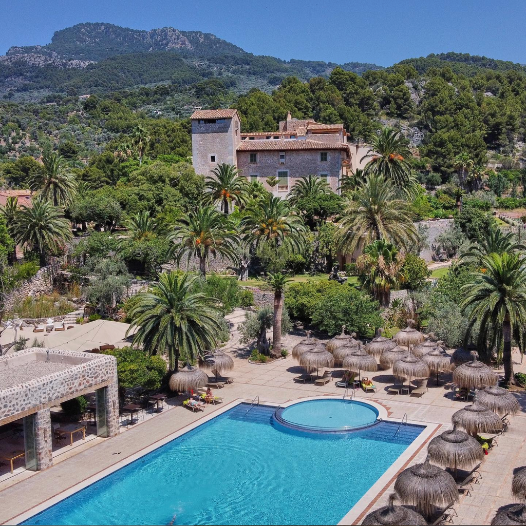 Yoga y Senderismo en el corazón de la Tramuntana – Mallorca - Port de Sóller - 8 días